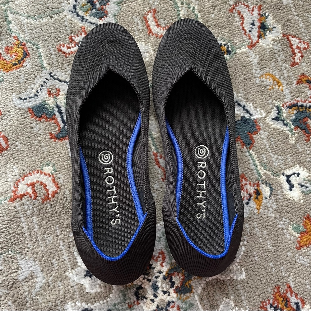 Black Round Toe Rothy’s Flats - Picture 9 of 9